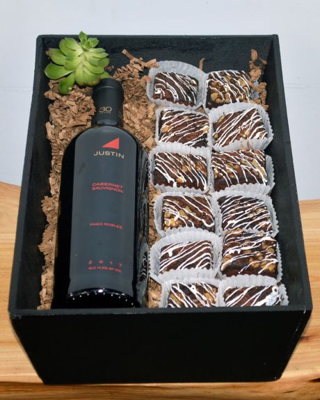 Justin wine and brownies-Justin Cabernet Sauvignon is paired with mouth watering brownies-wine